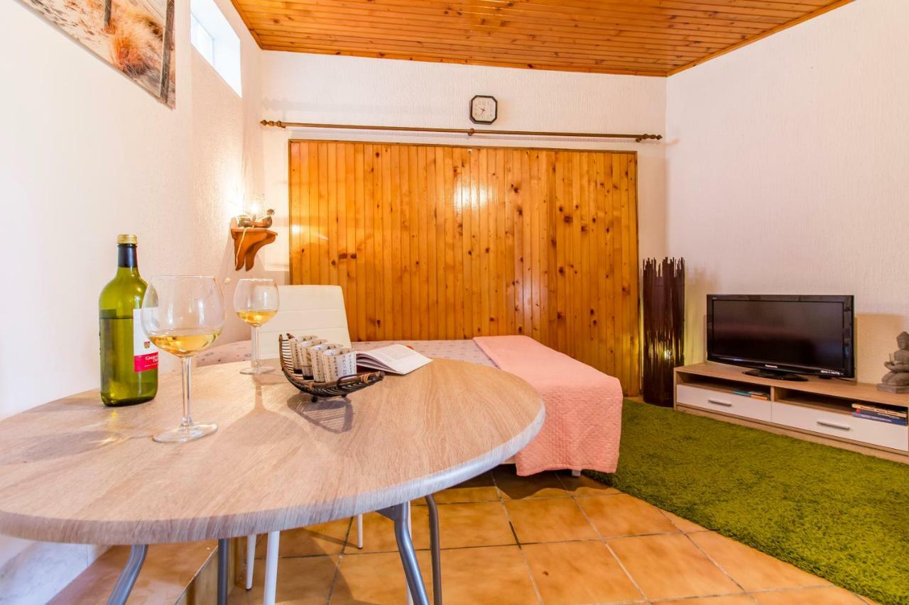 Apartments Tamara Medulin Extérieur photo